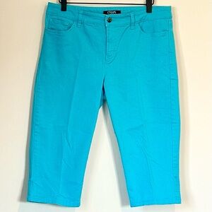 Chaps Turquoise Capri Cropped Pants - Size: 8